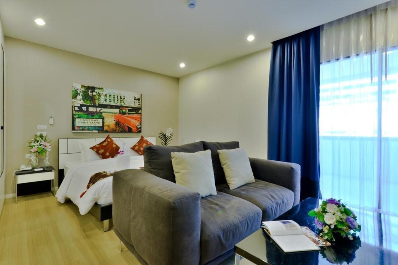 iCheck inn Skyy Sukhumvit 1 Bangkok Exteriör bild