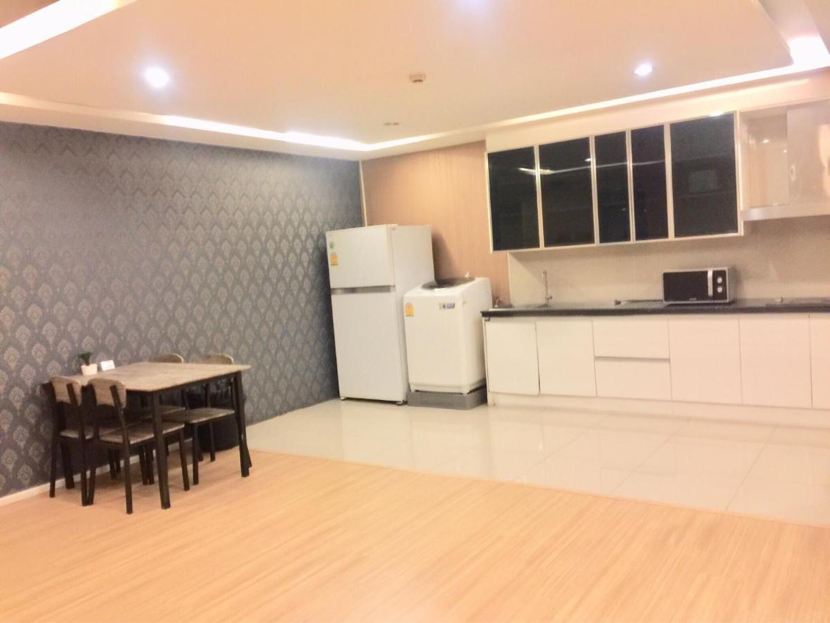 iCheck inn Skyy Sukhumvit 1 Bangkok Exteriör bild