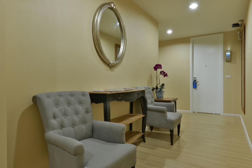 iCheck inn Skyy Sukhumvit 1 Bangkok Exteriör bild