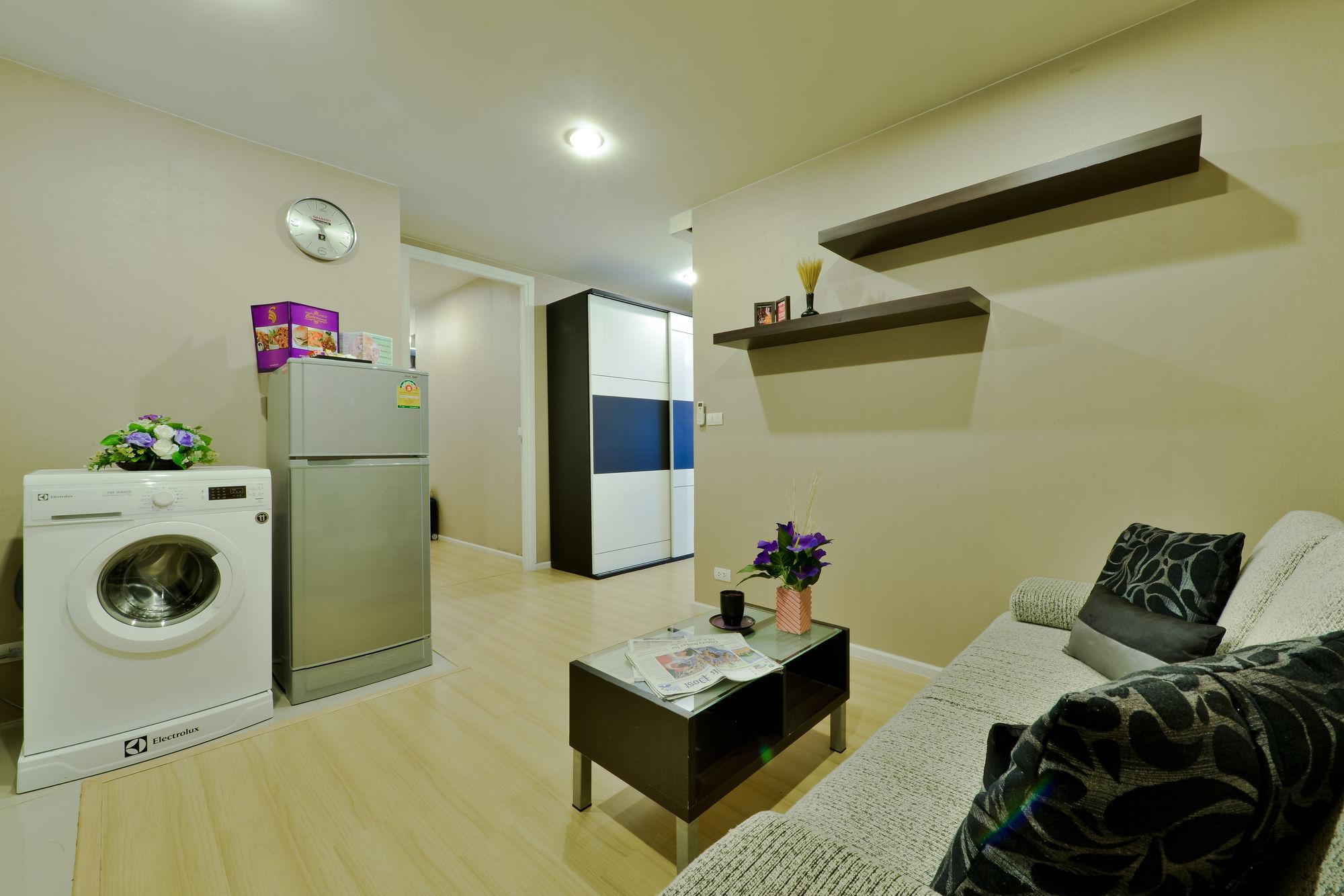 iCheck inn Skyy Sukhumvit 1 Bangkok Exteriör bild