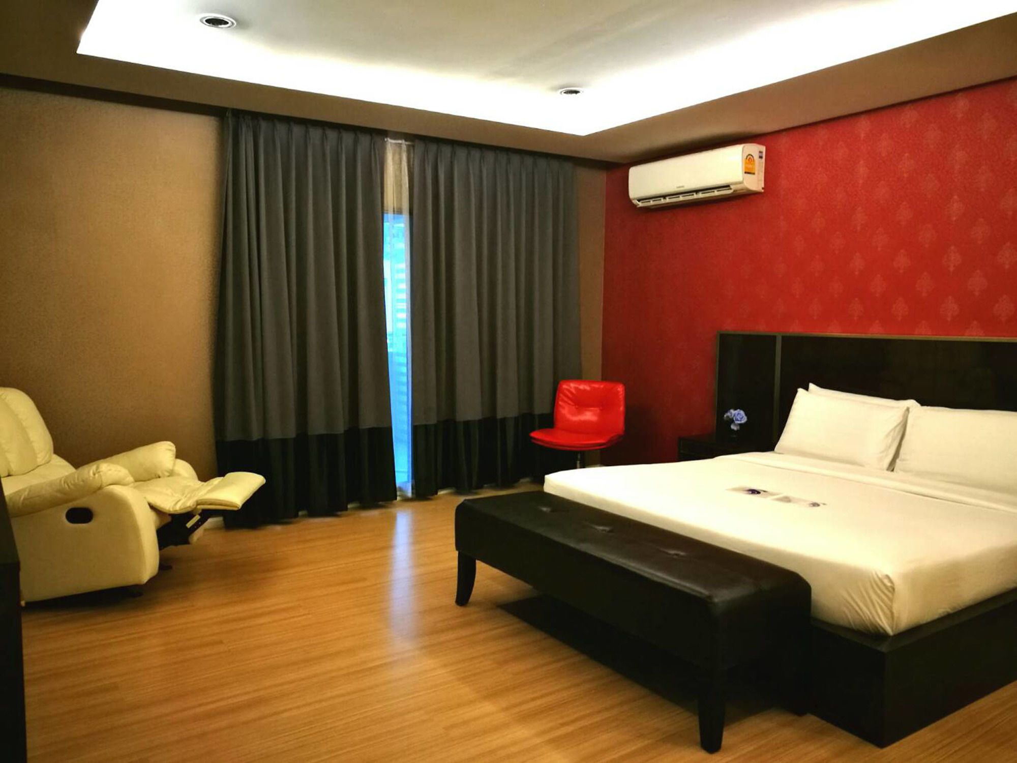 iCheck inn Skyy Sukhumvit 1 Bangkok Exteriör bild